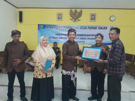 LEPAS PISAH PURNA TUGAS PERANGKAT DESA BADAMITA